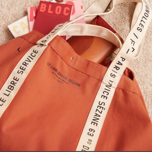 Sezane Handbags - NWT Le Libre Service large tote Sezane Handbags - NWT Le Libre Service large tote